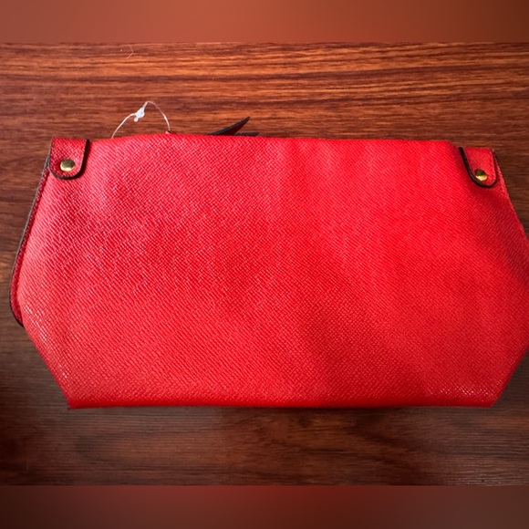Red Textured Fold-Over Pouch - Picture 2 of 4